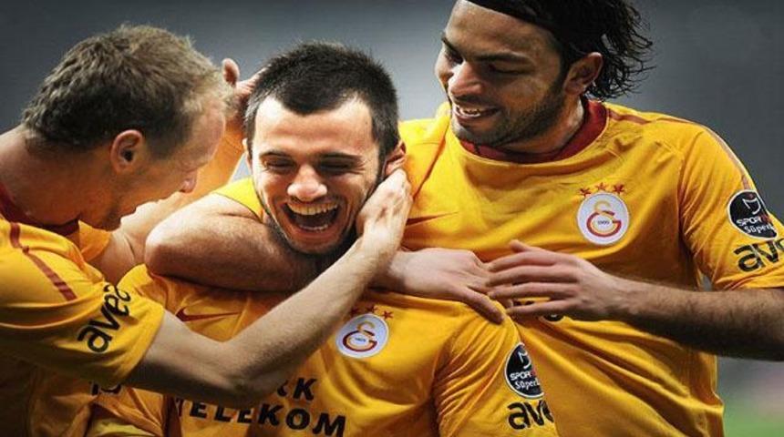 Emre sosyal medyayı salladı!