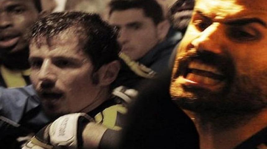 Soyunma odasında birbirlerine girdiler!