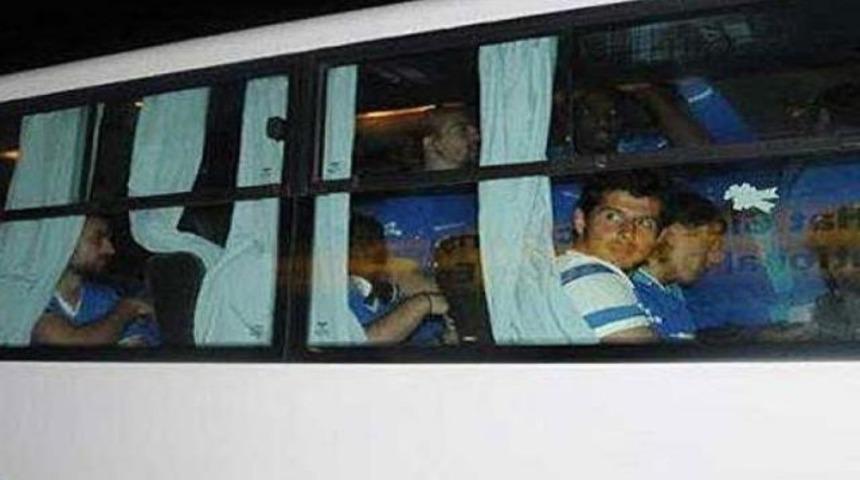 Fenerbah&ccedil;e'ye silah &ccedil;ektiler!