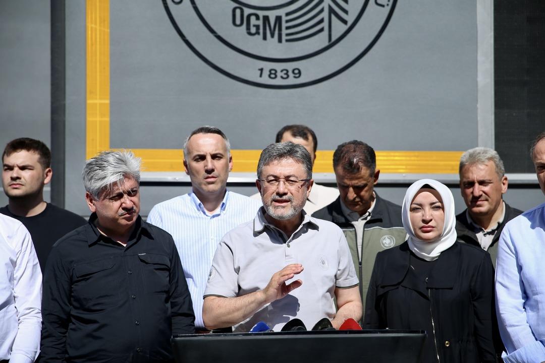 Son 2 g&uuml;nde 150 yangın! Bakan Yumaklı dan  orman yangınları  a&ccedil;ıklaması: "Sakarya-Bilecik te 16 yerleşim yeri tahliye edildi" 1