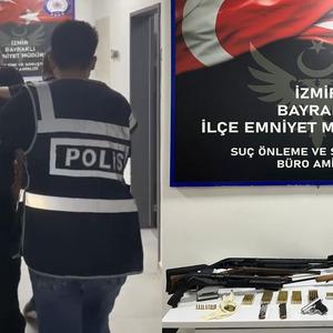Düğün eğlencesi için silahlandılar! Polisten operasyon: 4 kişi yakalandı