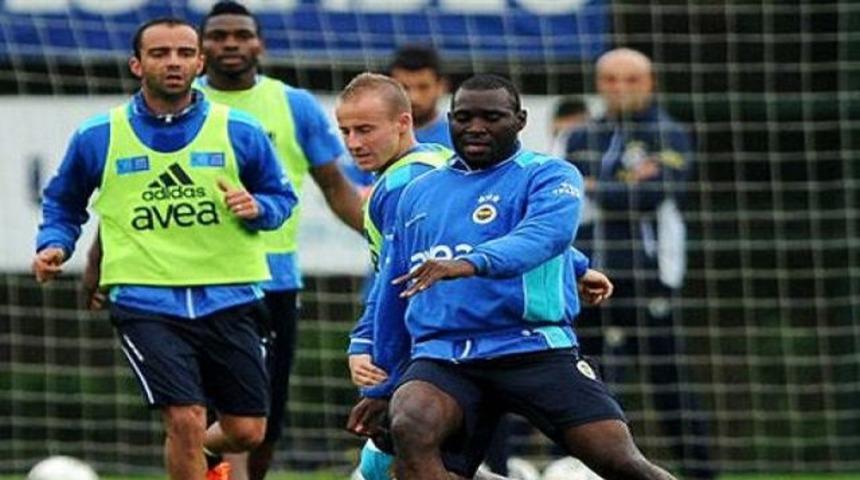 Fenerbah&ccedil;e Alex'siz &ccedil;alıştı!