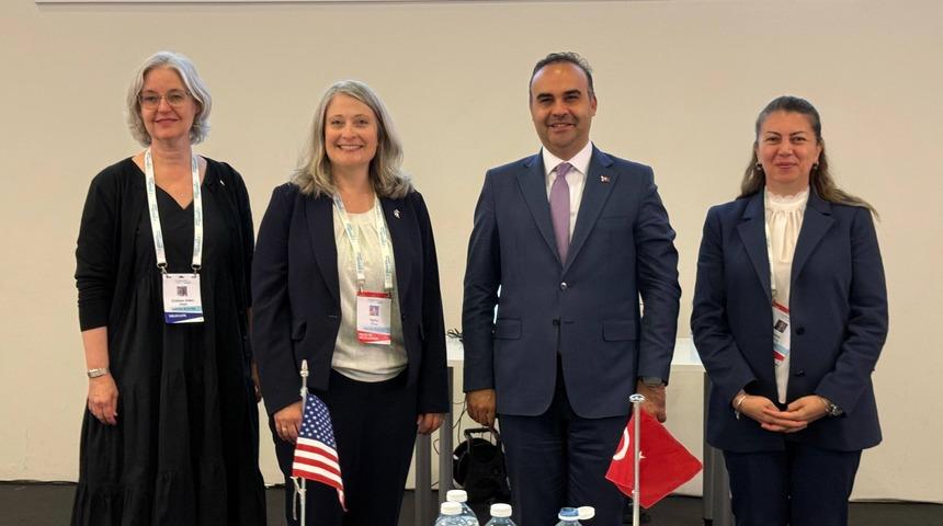 Bakan Kacır: "Antarktika’da kalıcı Türk Bilim Üssü kuracağız"