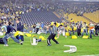 Polislerin Fenerlileri çıldırtan yazışması!