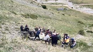 Erzurum'da şarampole devrilen kamyonetin sürücüsü hayatını kaybetti