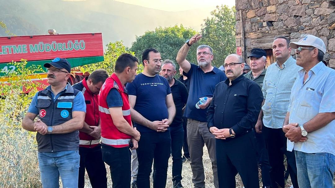 1200xauto Balıkesir'de çıkan 7 yangından 4'ü kontrol altına alındı