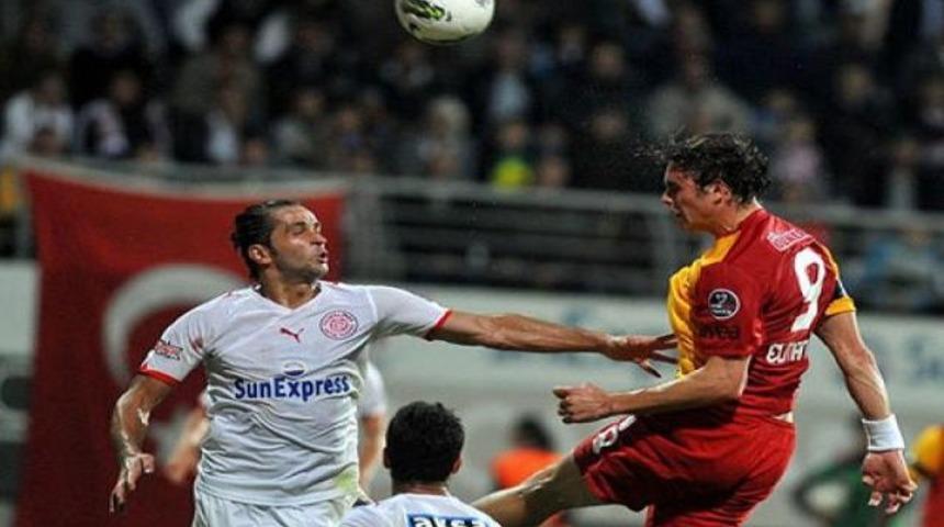 Arena'da rakip Antalya!