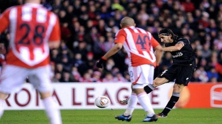 Topal'dan Fener'e 5 yıllık imza!