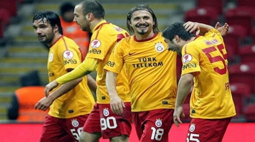 Ayhan bırakıyor..!