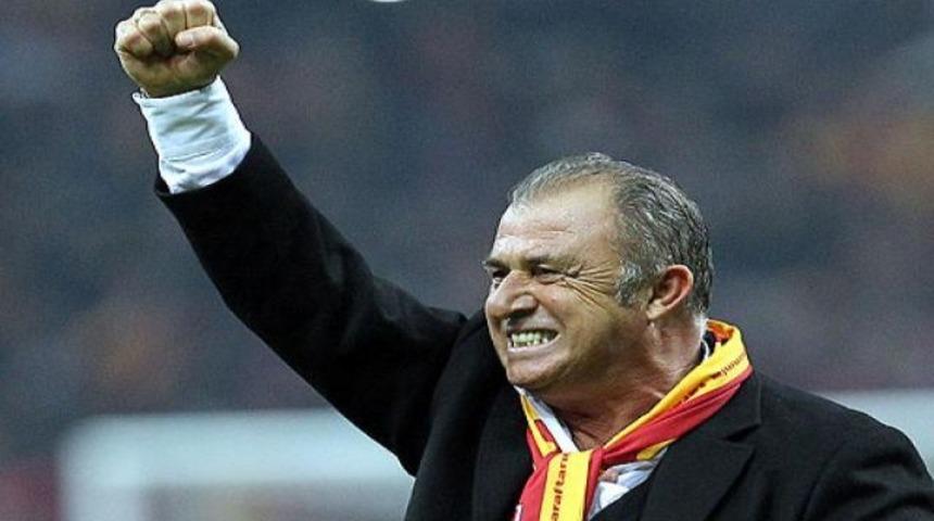 Hem İmparator, hem sihirbaz!