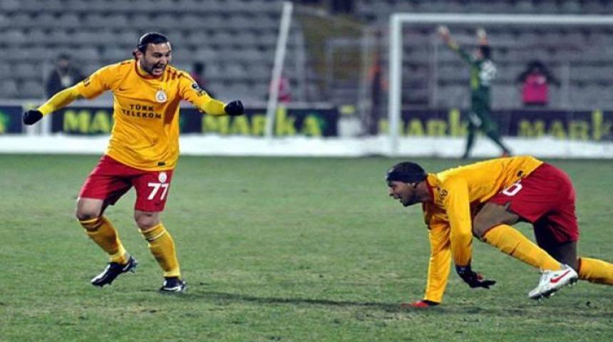 Necati Ateş parasını &ccedil;ıkardı!