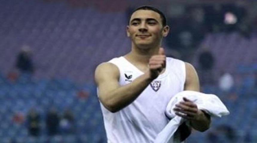 Kayserili yıldıza Aslan kancası!