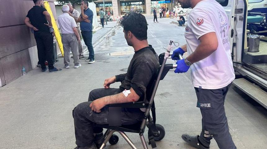 Motosikletle otomobil çarpıştı: 1 yaralı