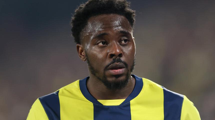 Beşiktaş'ın vazgeçtiği Osayi-Samuel'in yeni adresi şoka uğrattı! Babası başını yaktı, üçüncü lig ekibine gitmek zorunda kalıyor...