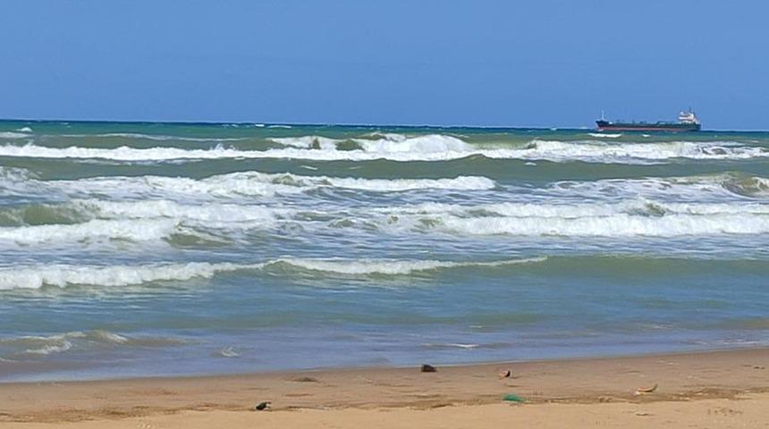 Sarıyer'de denize giren 2 genç kayboldu