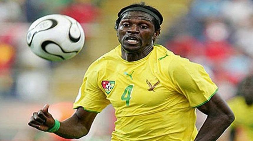 Adebayor Cimbom'u araştırıyor!