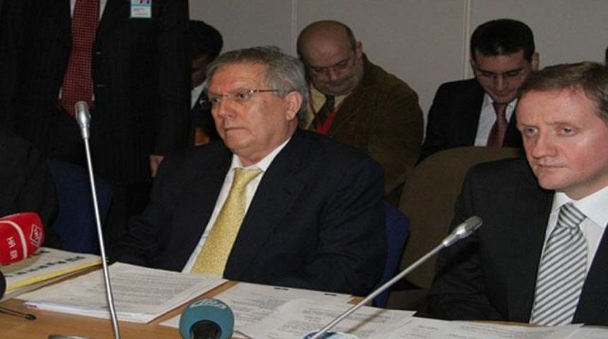 Aziz Yıldırım'dan ilgin&ccedil; cevap!