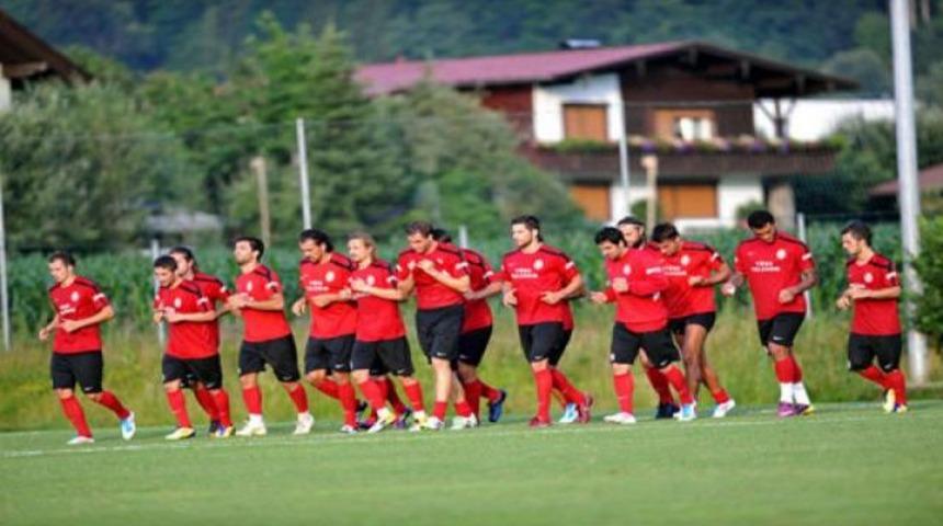 Cimbom Yunanistan'a gidiyor!