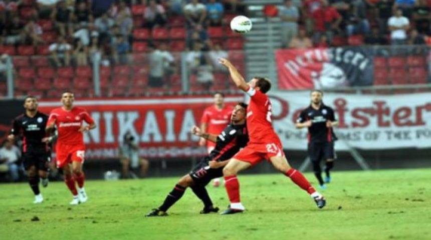 Aslan, Komşu'da kayıp! (&Ouml;zet)