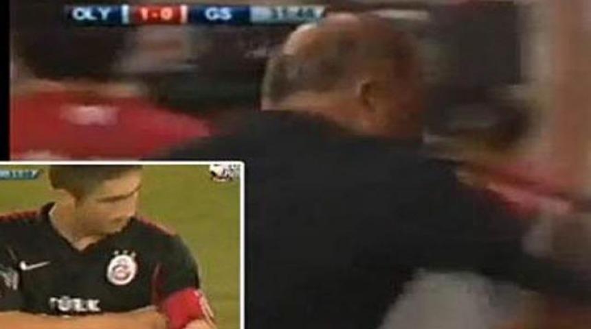 Sabri, Terim'i &ccedil;ıldırttı! (Video)