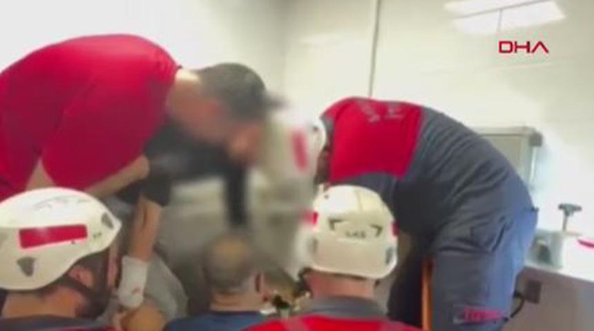 Yer: Şanlıurfa! Elini kıyma makinesine kaptırdı: İtfaiye ekipleri kurtardı