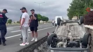 Kediye çarpmamak için manevra yapınca takla attı