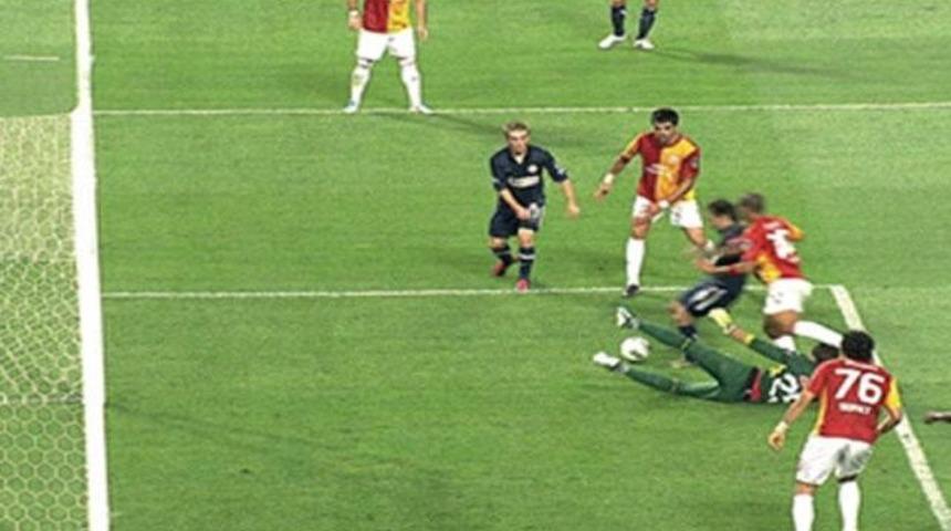 Muslera'yı kızdıracak s&ouml;zler!