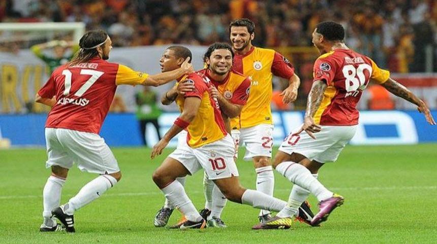 G.Saraylı futbolcular derbi primini reddetti