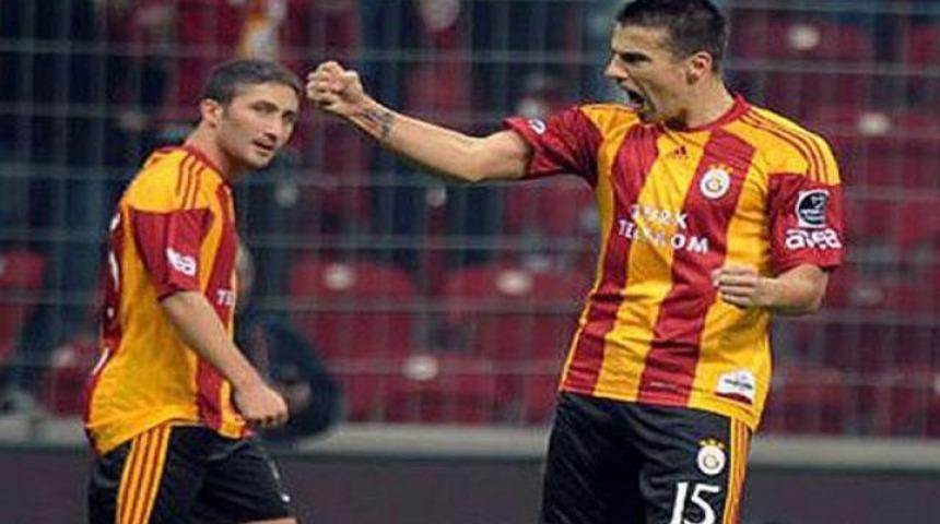 "Baros bir yere gitmiyor"