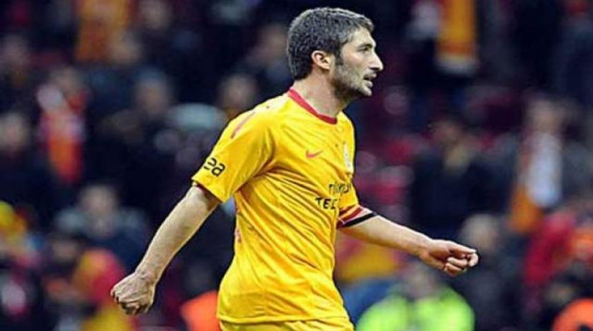 Biri Sabri'yi g&ouml;zetliyor!