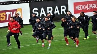 G.Saray'da derbi hazırlıkları sürüyor!
