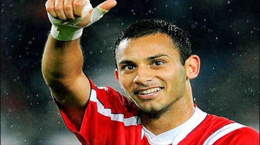 Aslan'dan &Ouml;mer Toprak bombası..!