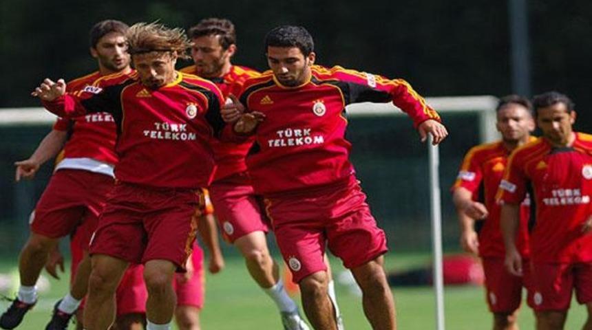 Dibe &ccedil;akılan Cimbom'un kral fubolcuları!