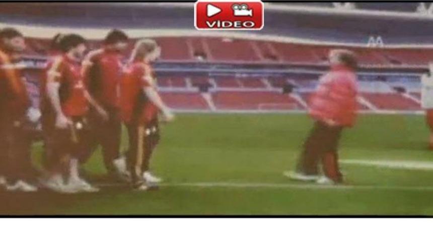 'Yanlış anlamayın hocam mekan oynatıyo..'