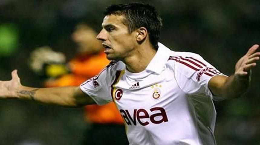 Baros, Hagi'yi &ccedil;ıldırttı!