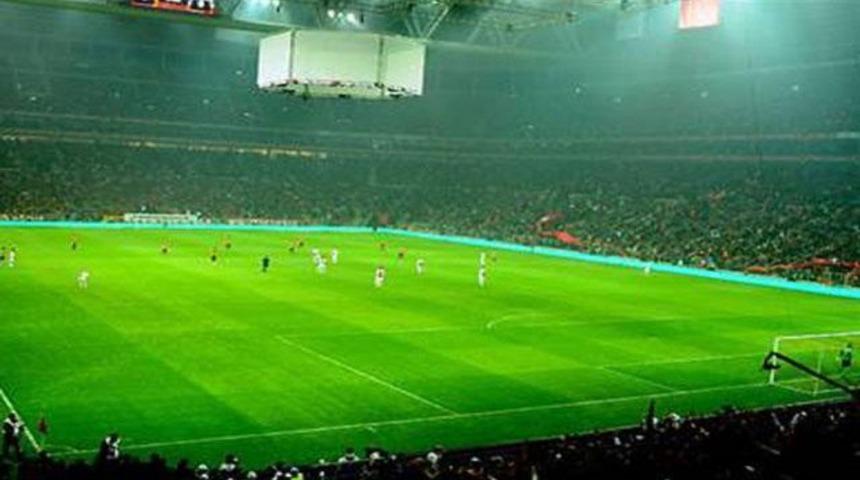 Pazar akşamı Arena'da s&uuml;rpriz...
