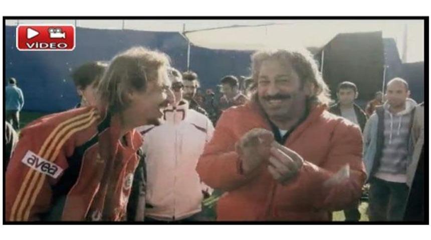 İşte TT Arena reklamının kamera arkası! (Video)