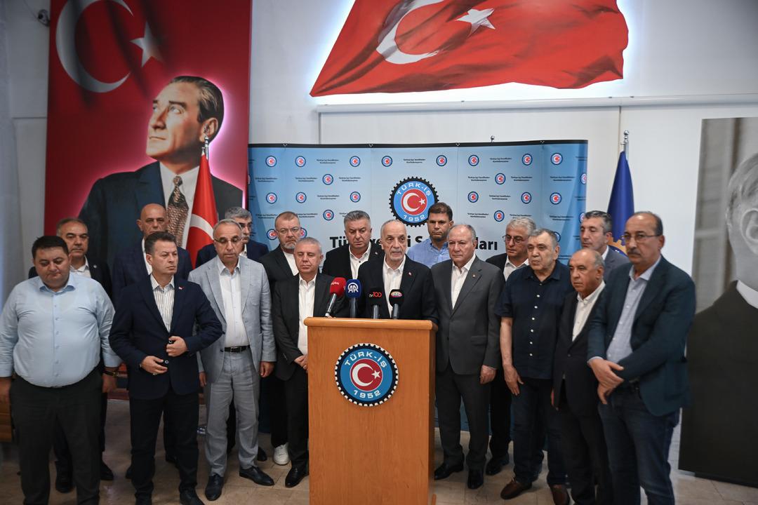 Kamu işçisi için zam gündemi! TÜRK-İŞ Başkanı Atalay dan  Herkes noksansız uygulayacak  çıkışı  Bizi ülke gündeminden çıkartın   1