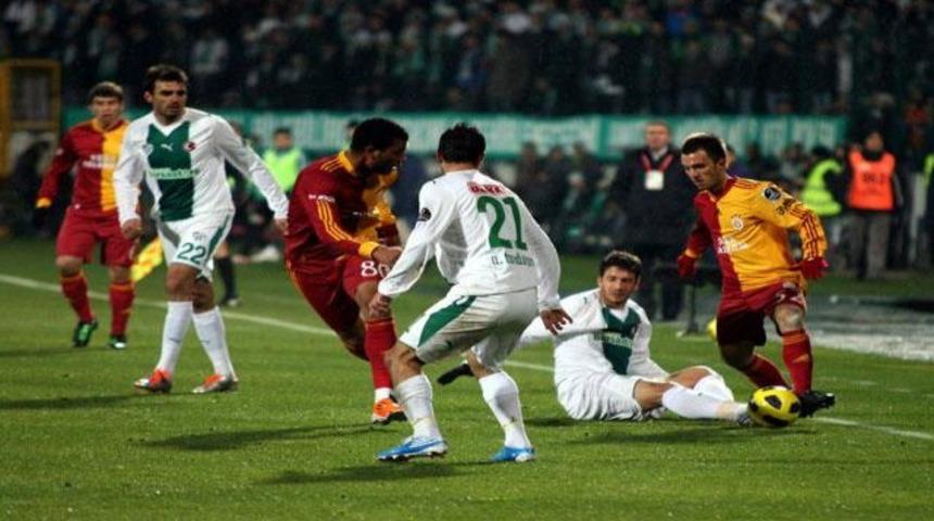 Bursa'dan Sami Yen tarifesi!