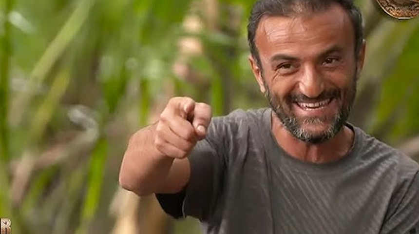 Ersin Korkut'tan Kıvanç Tatlıtuğ ile poz: İnsanlığın ilk ve son hali...