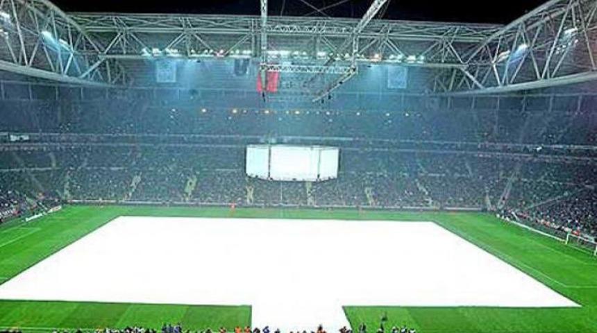 T&uuml;rk Telekom&uuml;nikasyon A.Ş.'den Polat'a cevap!