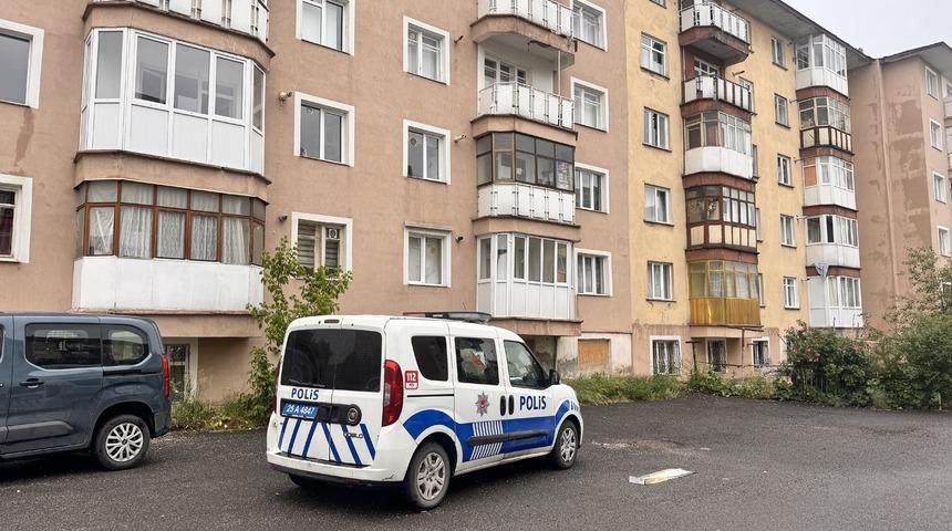 Erzurum'da tartıştığı eşini bıçakla ağır yaralayan koca gözaltına alındı