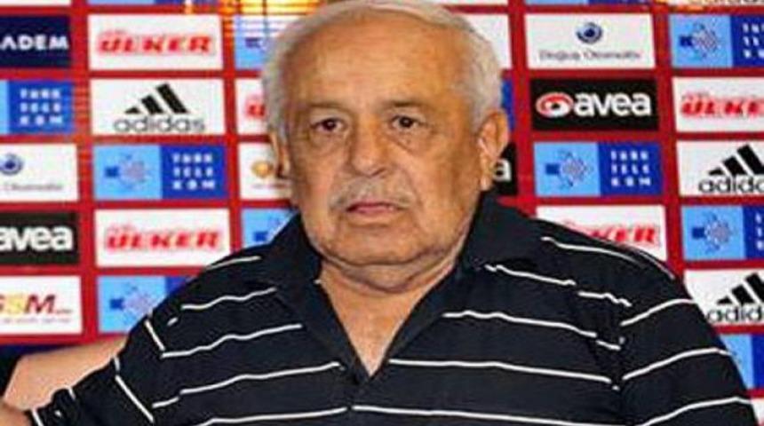 Coşkun &Ouml;zarı yoğun bakımda!