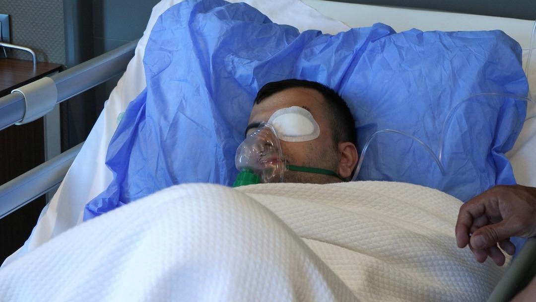 Kadıköy Boğası lakabıyla tanınıyor! Gözleri için ameliyata girmişti: Doktoru son durumu açıkladı 5