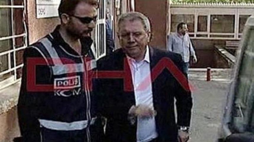 Aziz Yıldırım b&ouml;yle g&ouml;zaltına alındı! (Video)