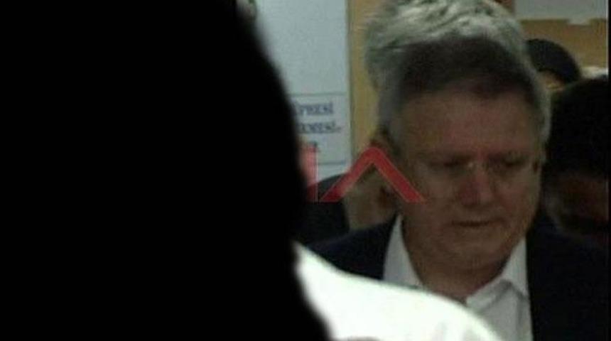 Başkan h&uuml;crede tek başına!