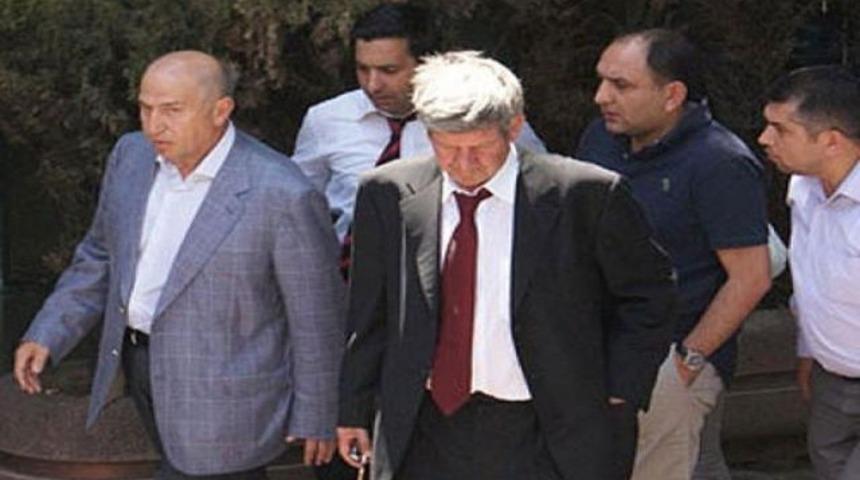 Fenerbah&ccedil;eli y&ouml;neticilere şok!