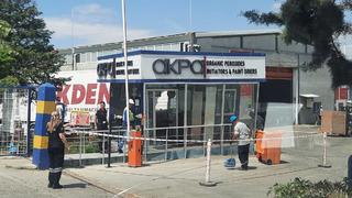 Kontrolden çıkan tır, güvenlik kulübesine çarptı: 1 yaralı