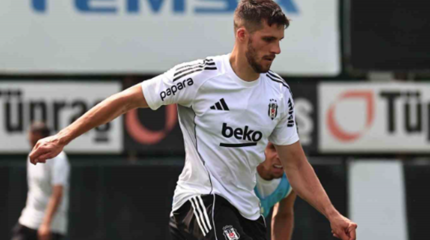 Beşiktaş’ta David Jurasek ilk antrenmanına çıktı