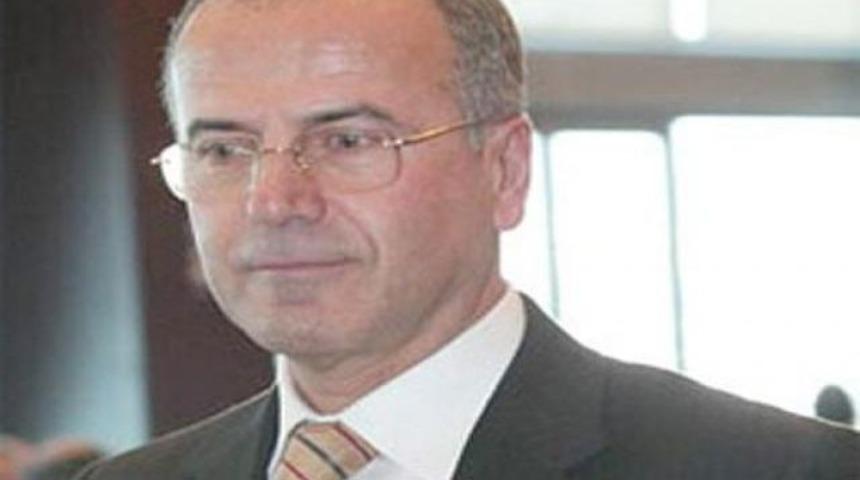 Fenerli başkan Yıldırım'ı bombaladı!